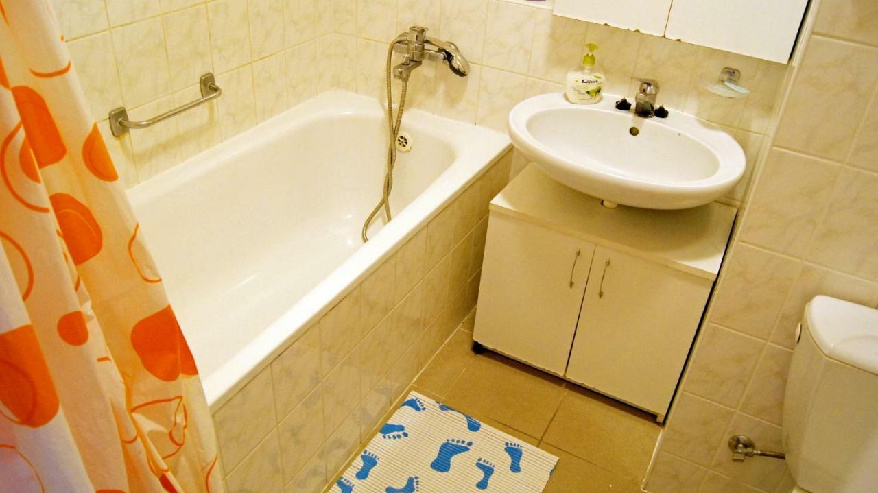 نزل براغفي Km House Cerny Most المظهر الخارجي الصورة