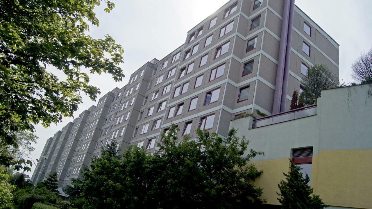 نزل براغفي Km House Cerny Most المظهر الخارجي الصورة